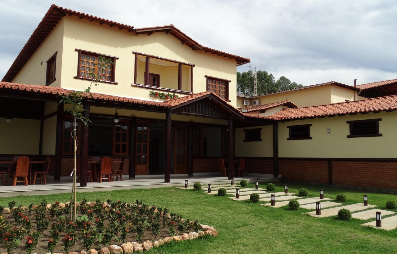 Hotel E Restaurante Sabor De Minas ساليناس المظهر الخارجي الصورة