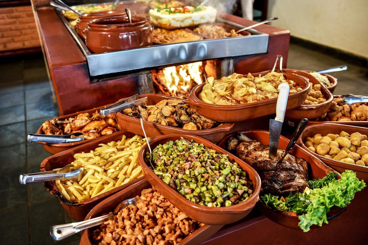 Hotel E Restaurante Sabor De Minas ساليناس المظهر الخارجي الصورة